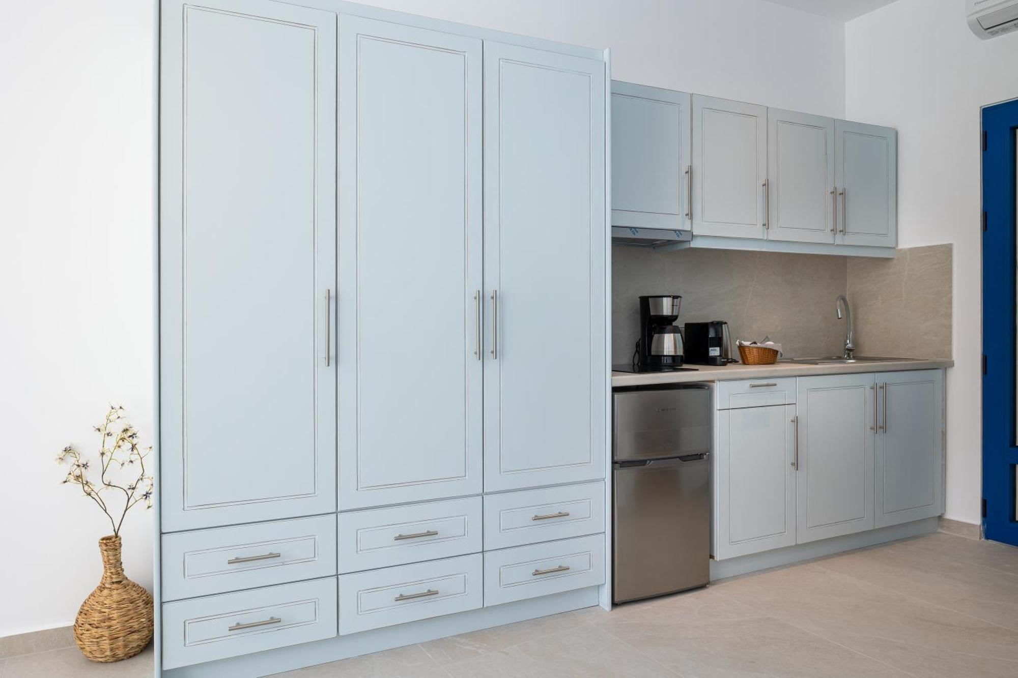 Molos Apartments Loutrón Phòng bức ảnh